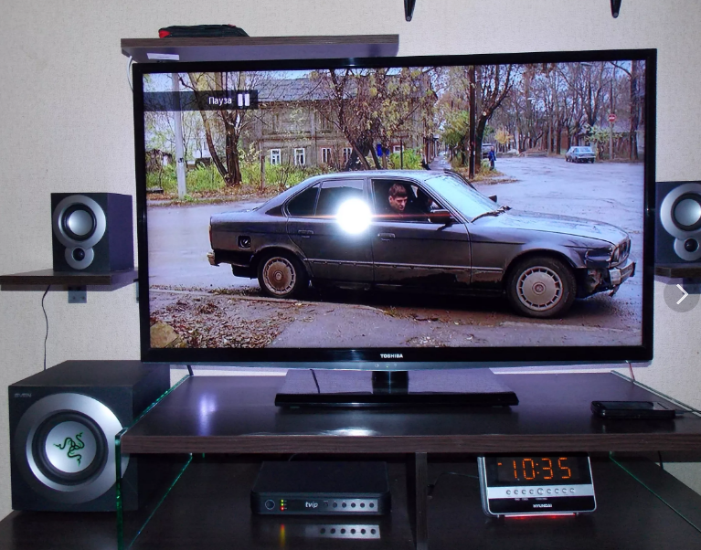 TOSHIBA 40HL933RK НЕ ВКЛЮЧАЕТСЯ?